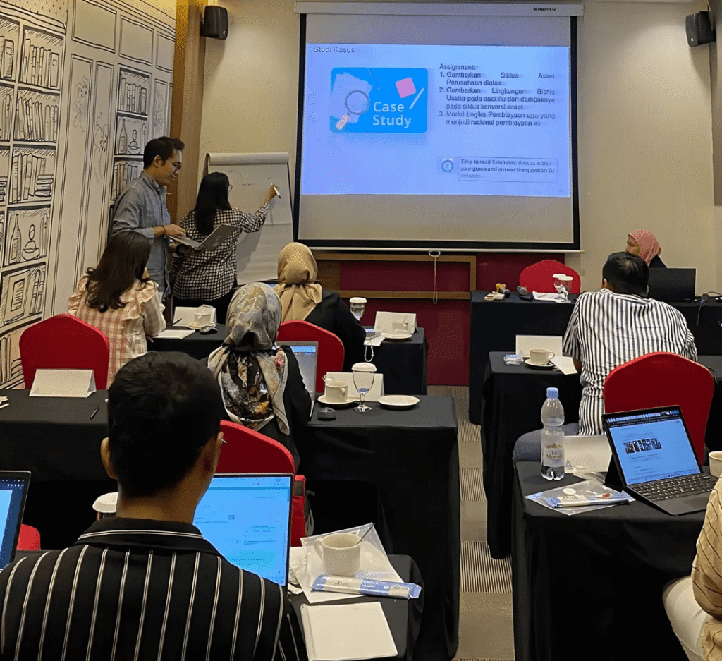 Corporate Training untuk meningkatkan produktivitas dan keterampilan tim Anda. Pelatihan profesional, solusi untuk kesuksesan perusahaan!